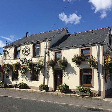 The Nags Head Tredegar Bed & Breakfast Nant-y-bwch Exterior foto