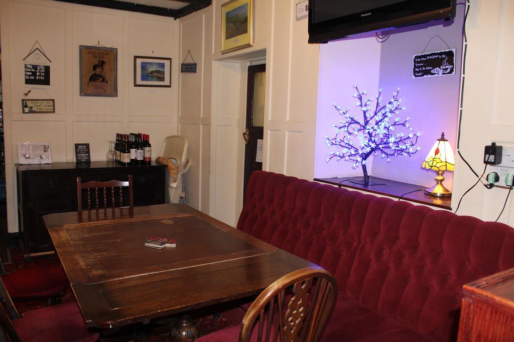 The Nags Head Tredegar Bed & Breakfast Nant-y-bwch Exterior foto